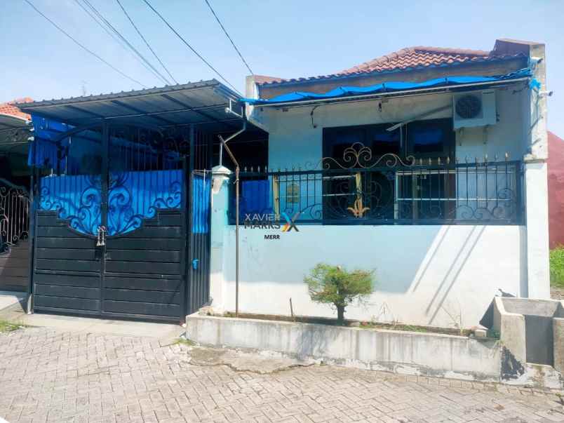 dijual rumah wisma mukti