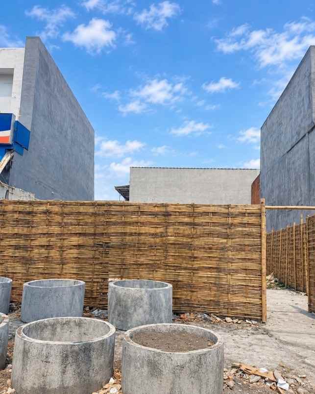 dijual tanah boulevard rungkut asri kec