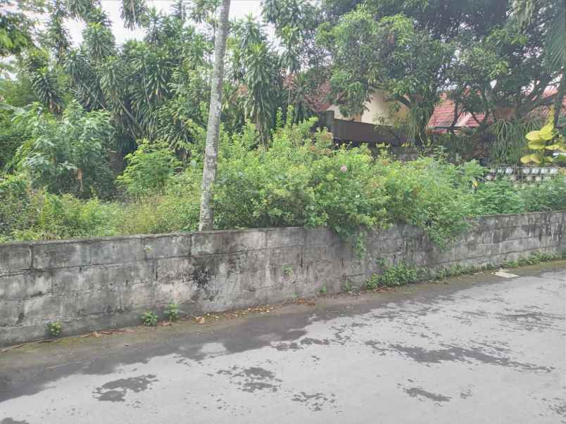 dijual tanah jalan kaliurang km7