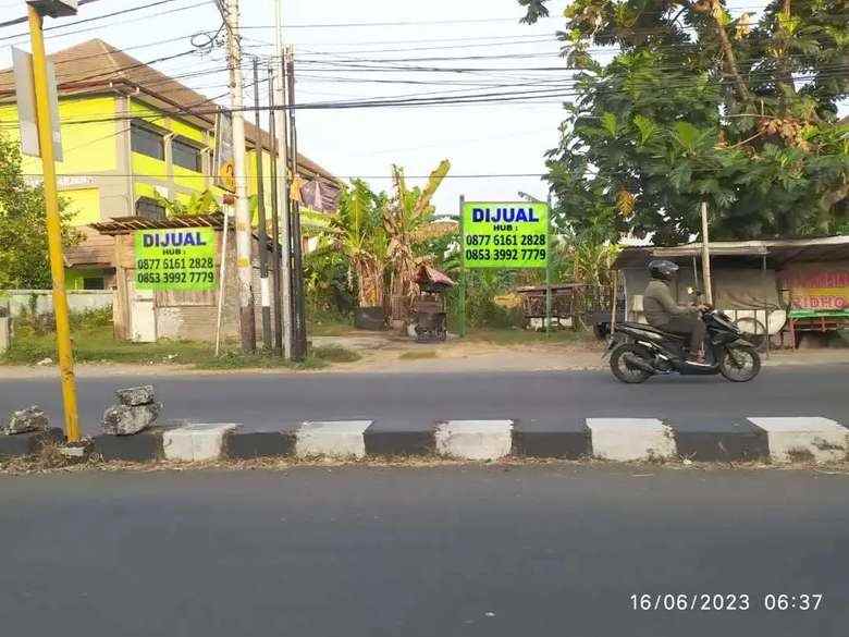 dijual tanah jalan raya janti blok o