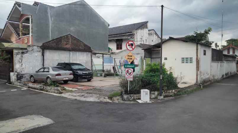 dijual tanah jl adhyaksa ii no 42