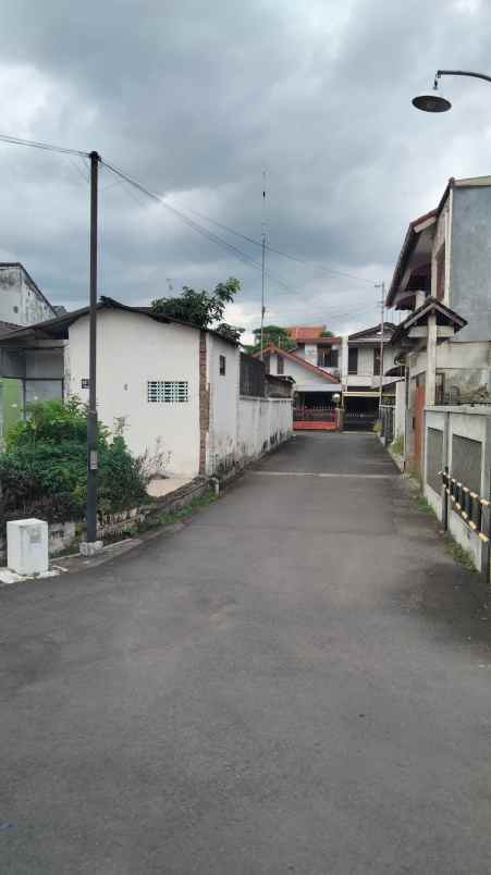 dijual tanah jl adhyaksa ii no 42