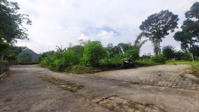 dijual tanah jl kaliurang km 13