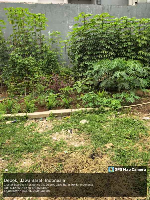 dijual tanah kosong dalam cluster