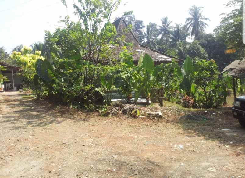 dijual tanah letak strategis di tangerang selatan