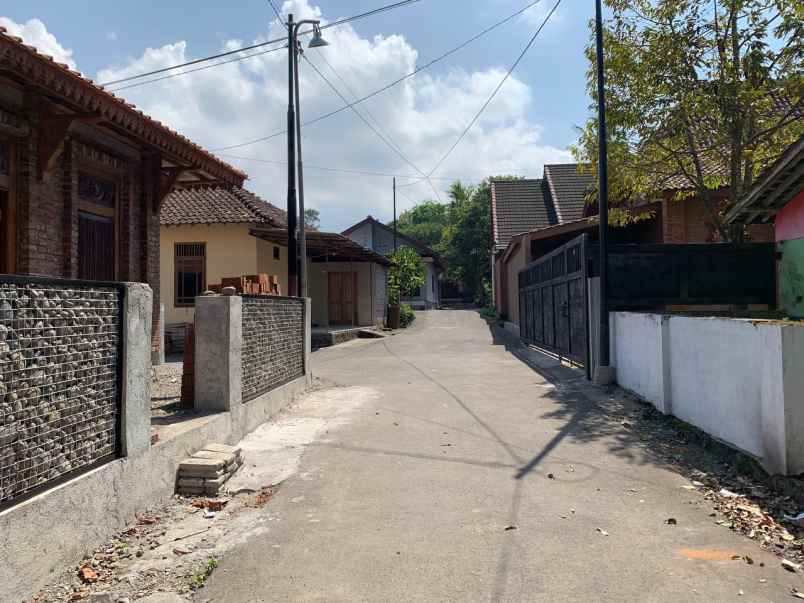 dijual tanah widodomartani kec ngemplak