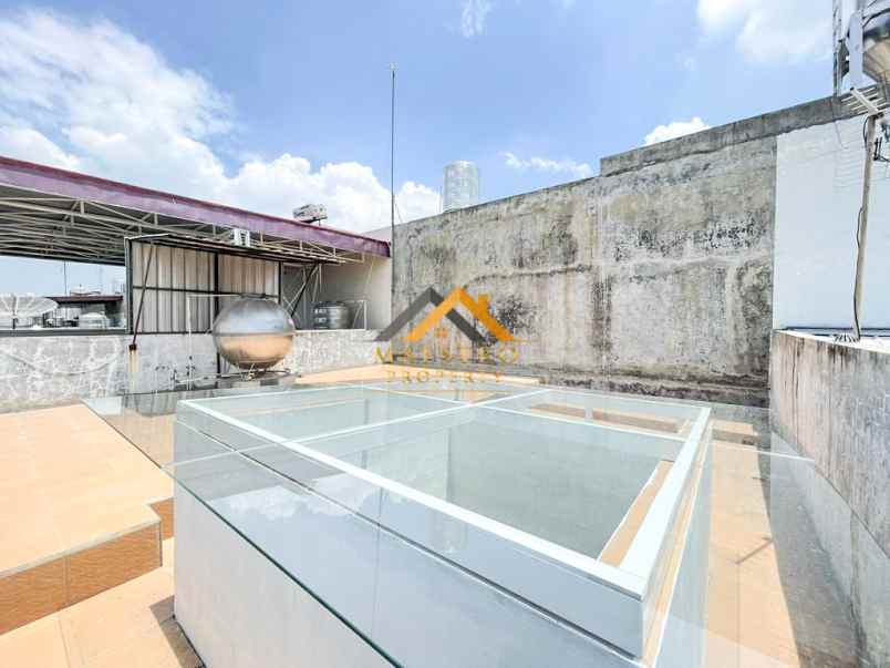 dijual villa komplek cemara asri jalan azalea 1 medan