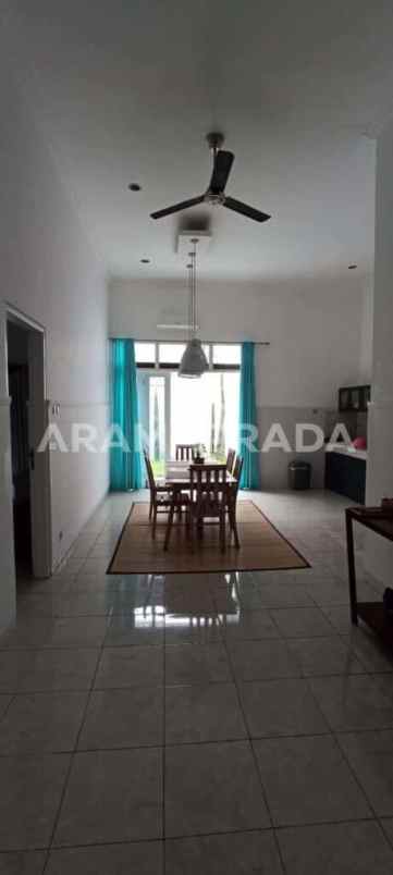 dijual villa seminyak