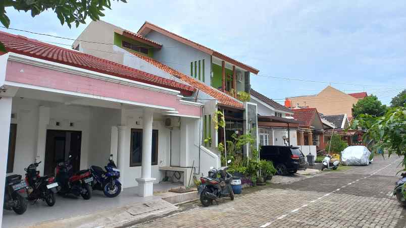 dikontrak rumah cluster