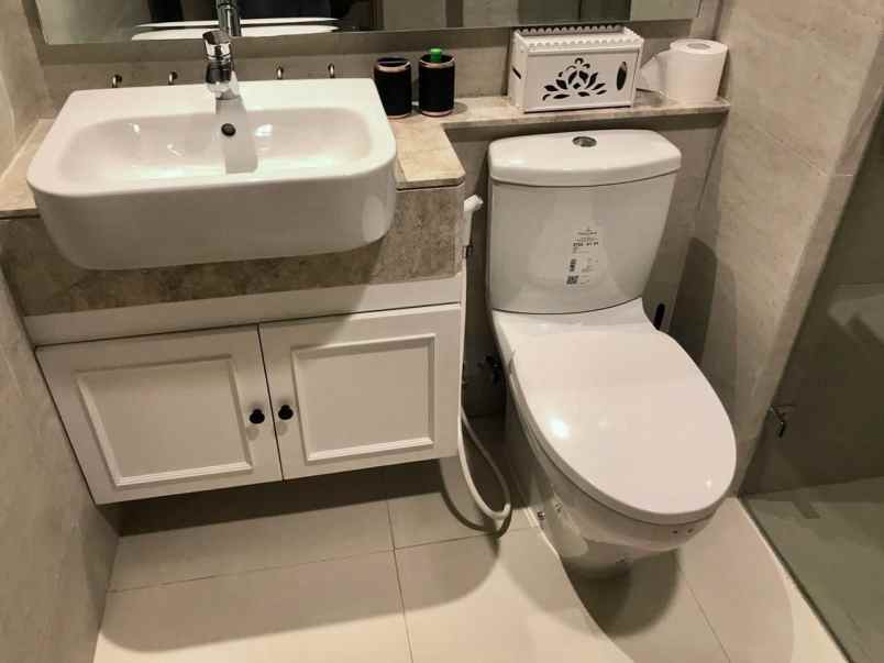 disewakan apartemen gold coast pik