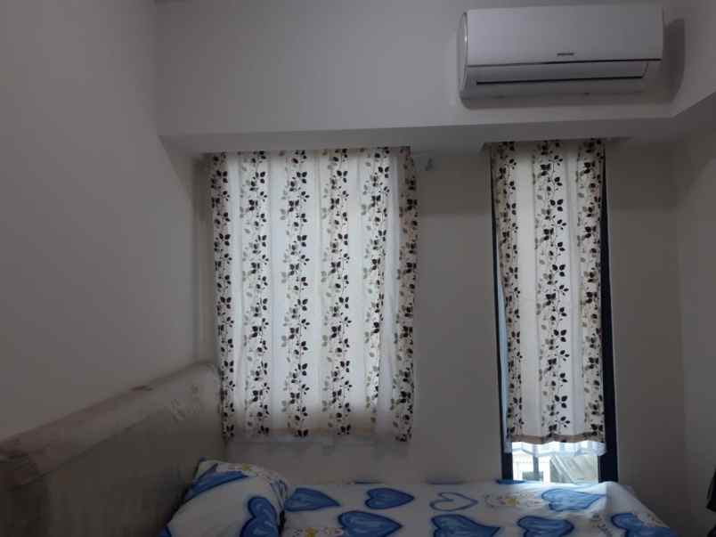 disewakan apartemen osaka riverview pik2