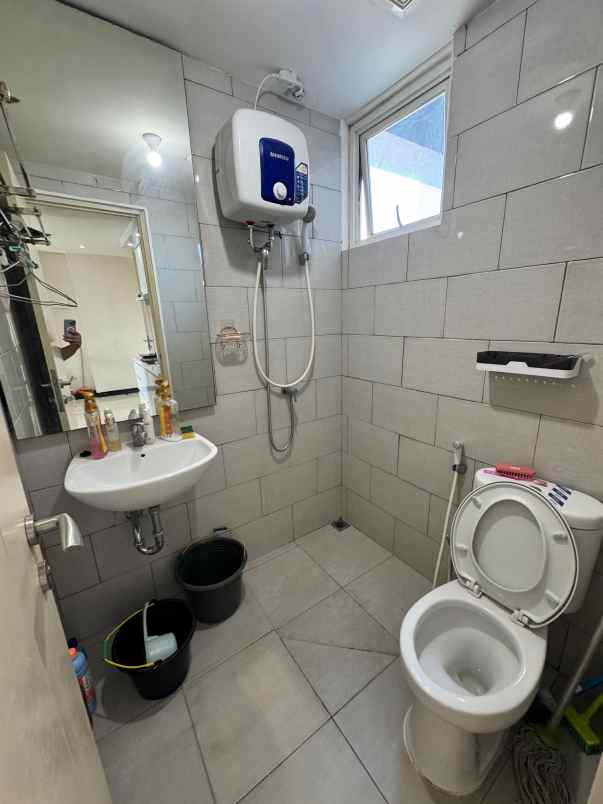 disewakan apartemen pakuwon city