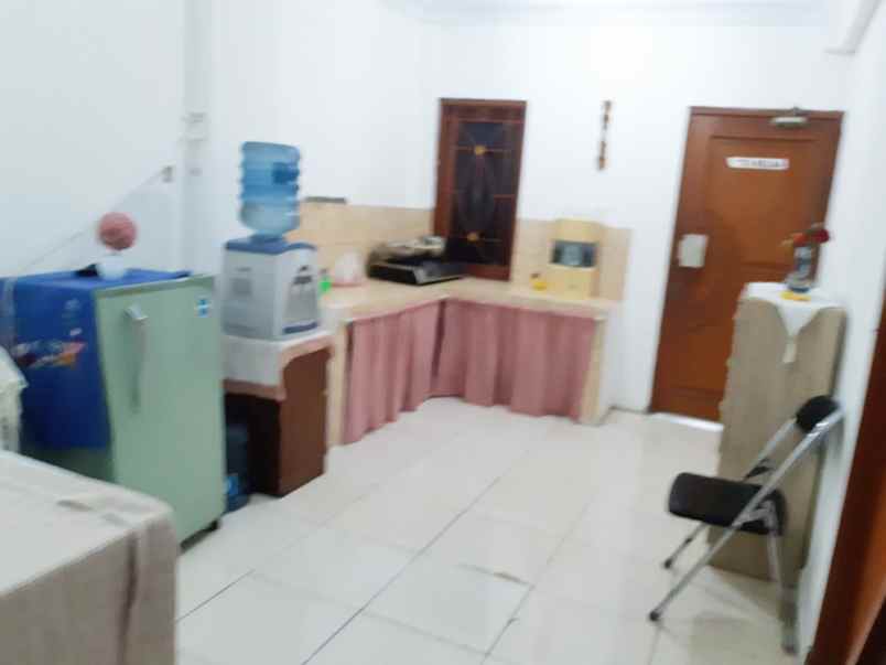 disewakan kost jl duren tiga barat 6 no