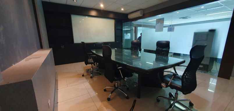 disewakan office space di kuningan