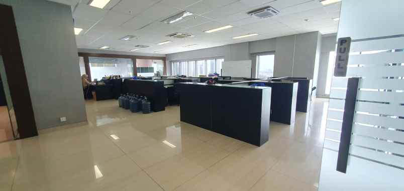 disewakan office space di kuningan