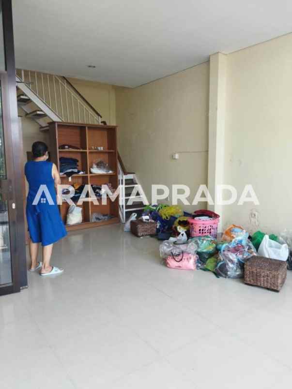 disewakan ruko gudang kantor hayam wuruk