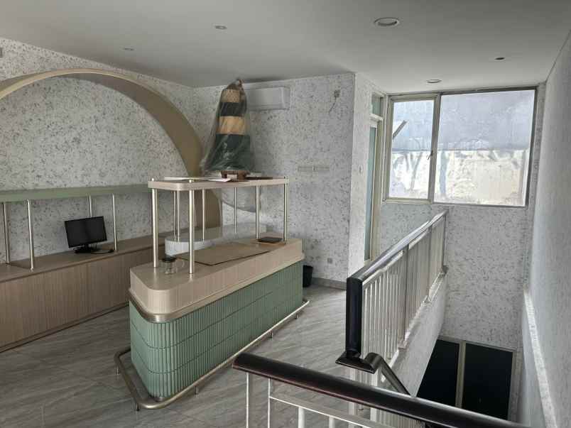 disewakan ruko gudang kantor san antonio pakuwon city