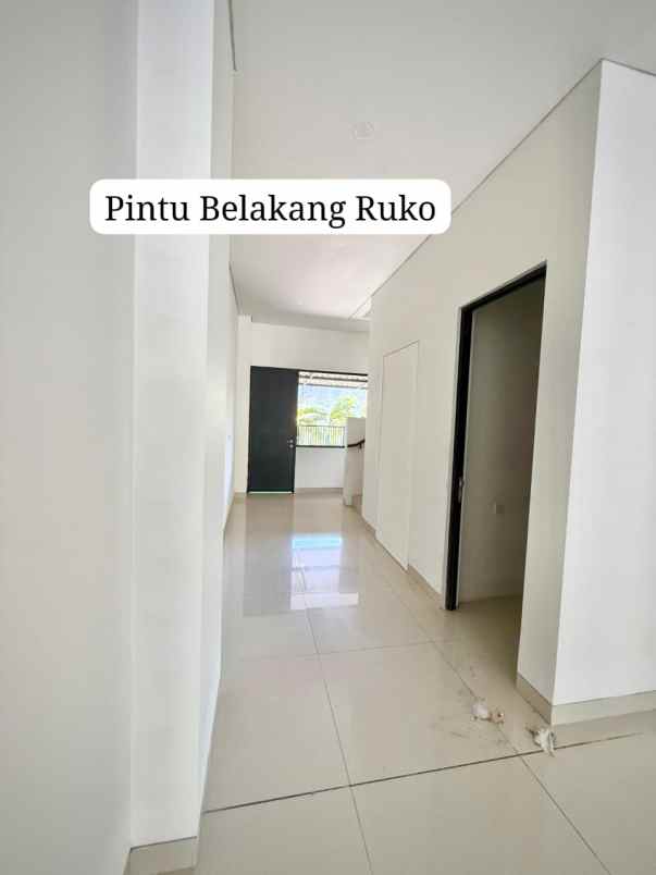 disewakan ruko gudang kantor the avenue merr