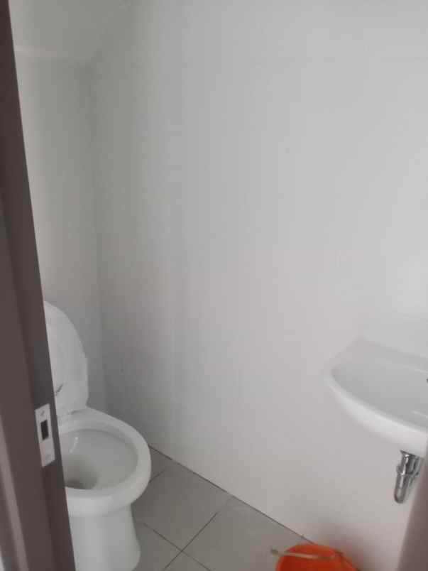 disewakan rumah cluster mahakam mts jgc