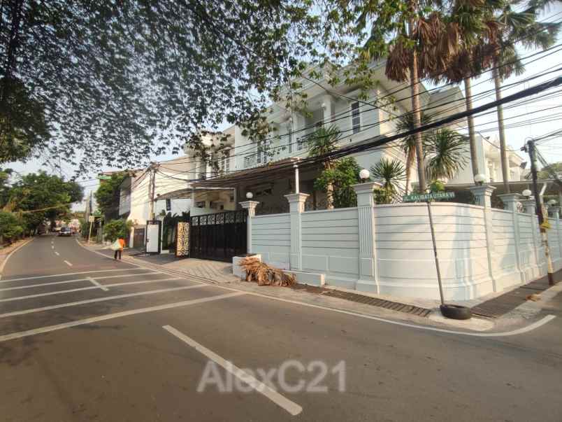 disewakan rumah duren tiga pancoran