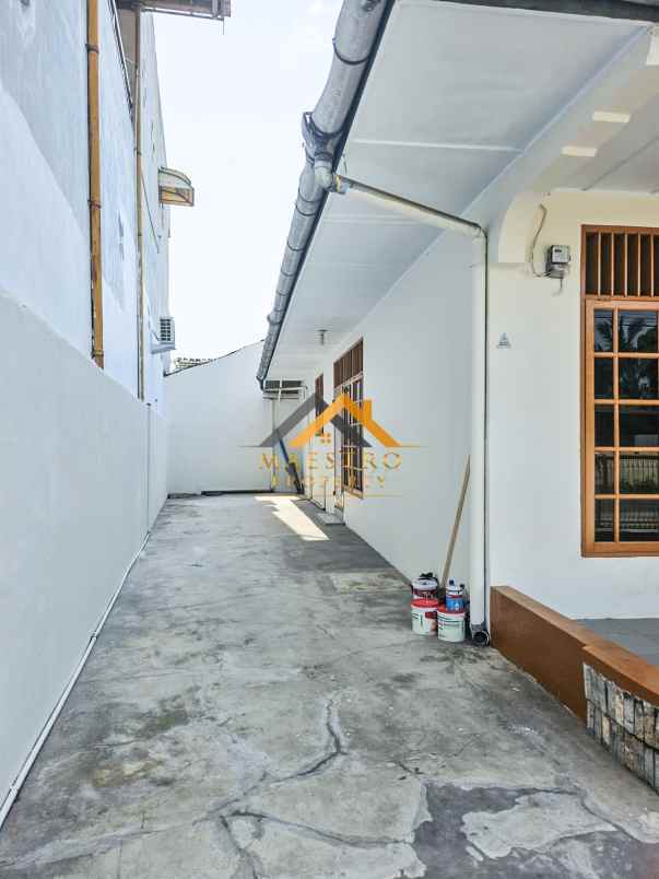 disewakan rumah jalan brig jend zein hamid gg alim