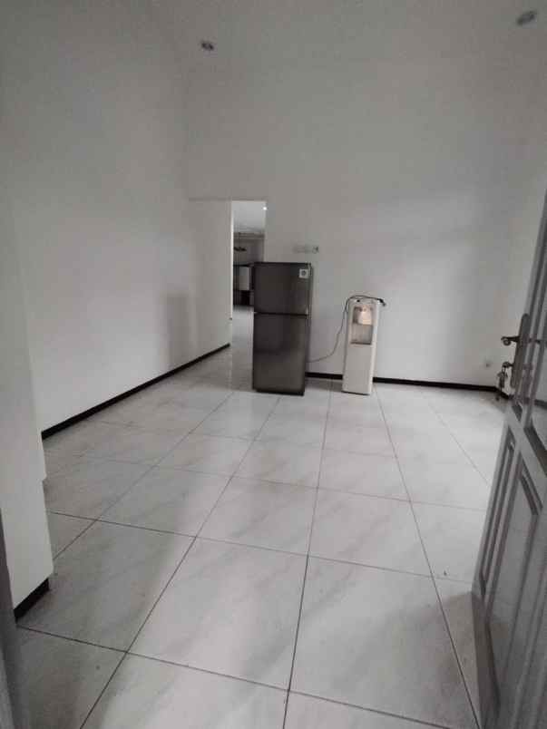 disewakan rumah kalikepiting