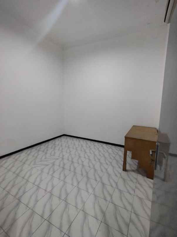 disewakan rumah kalikepiting