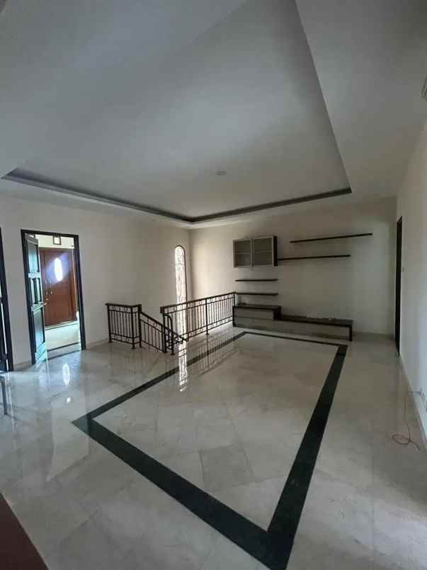 disewakan rumah ragunan