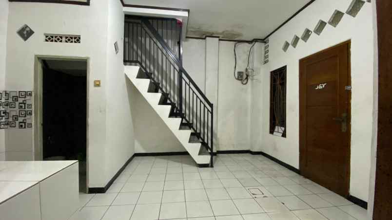 disewakan rumah serdang