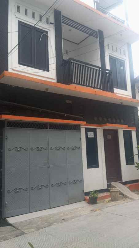 disewakan rumah serdang
