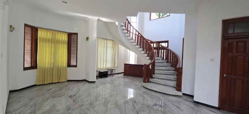 disewakan rumah taman hunian satelit