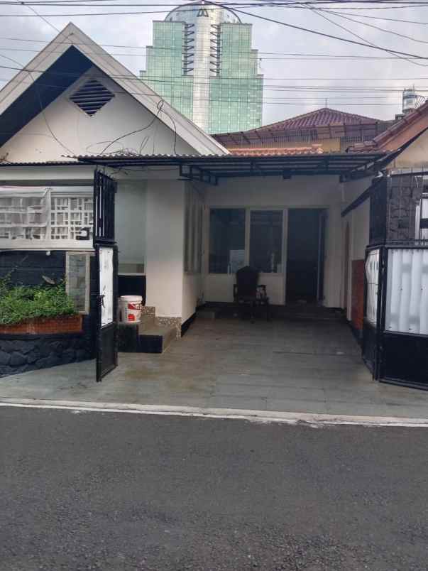 disewakan rumah tanah abang jakarta pusat