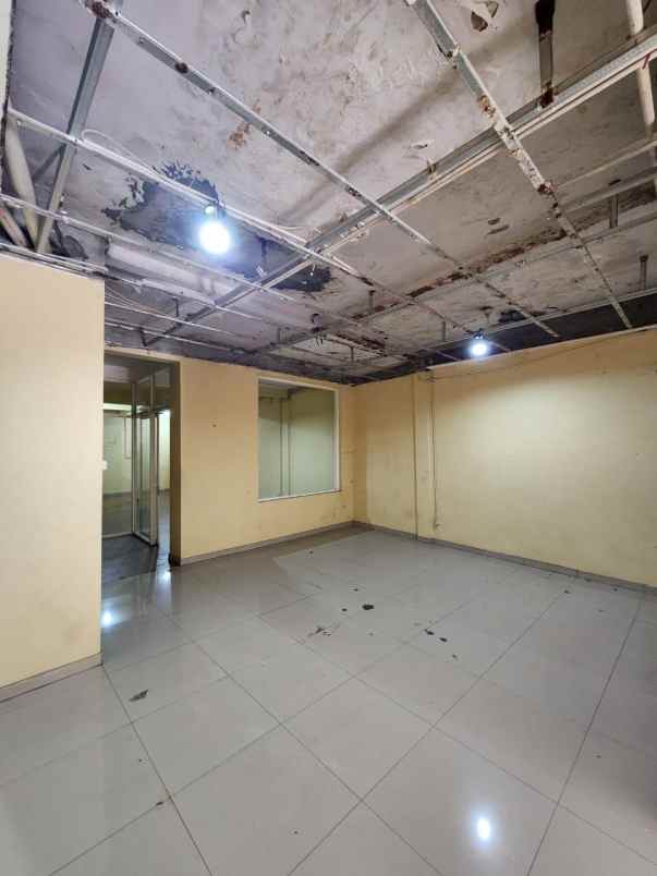 disewakan untuk usaha ruko raya nginden