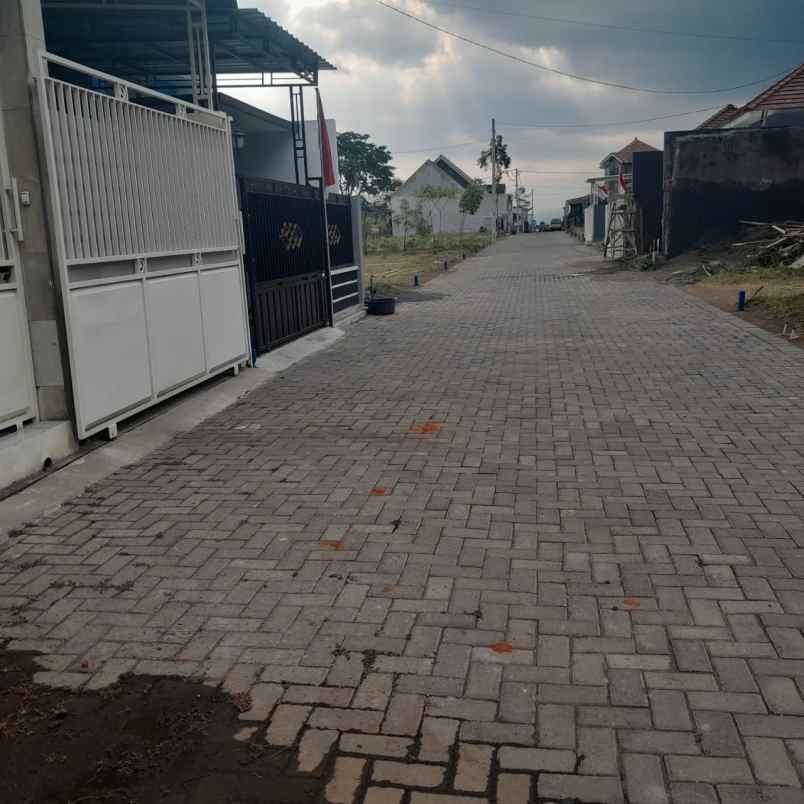 edisi bu rumah murah luas strategis di pakis malang