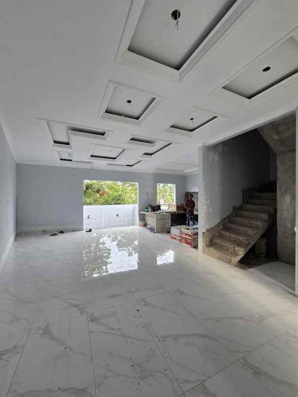 for sale new townhouse jagakarsa jaksel