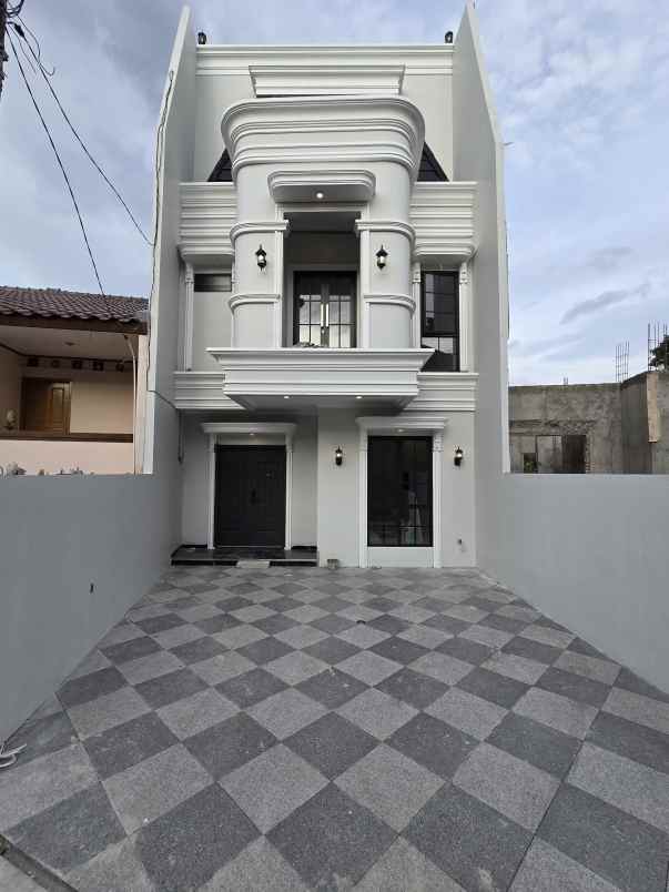 for sale new townhouse jagakarsa jaksel