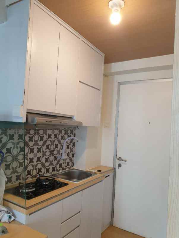 jual apartemen studio furnished green bay pluit