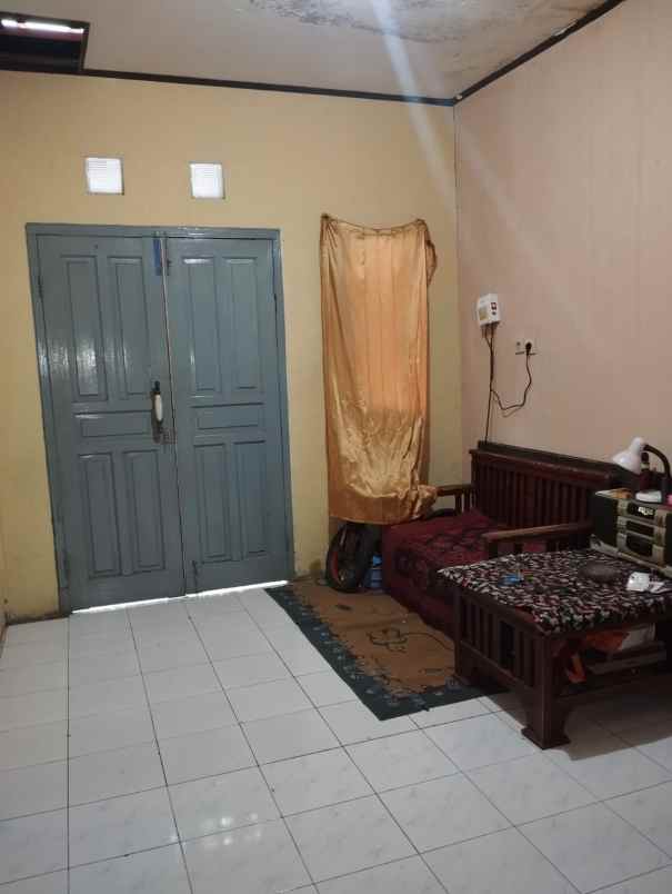 jual cepat rumah lokasi bagus di graha bukit raya 1