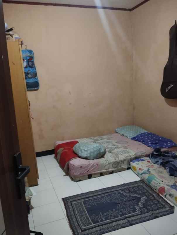 jual cepat rumah lokasi bagus di graha bukit raya 1