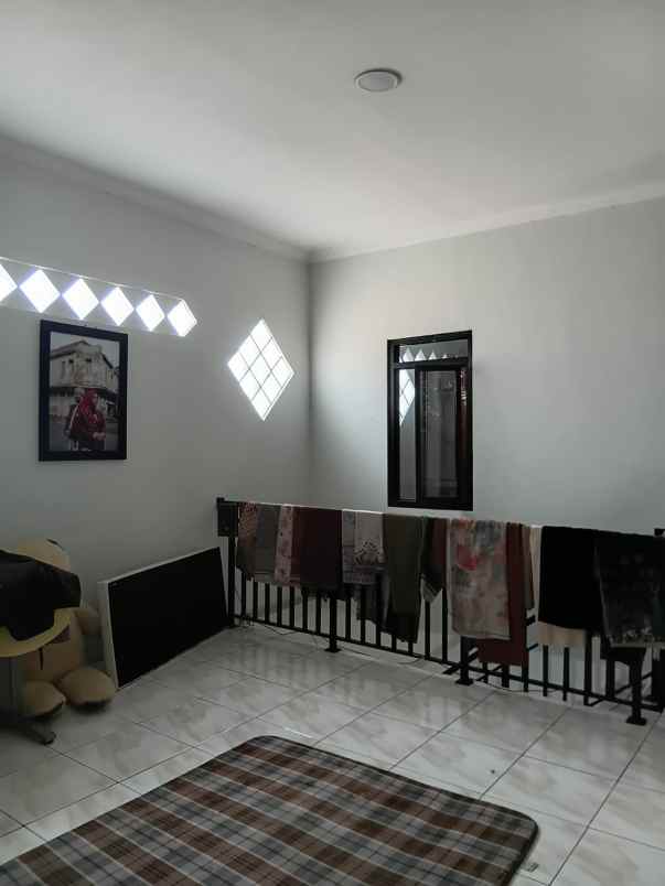 jual cepat rumah siap huni di komplek margaasih permai