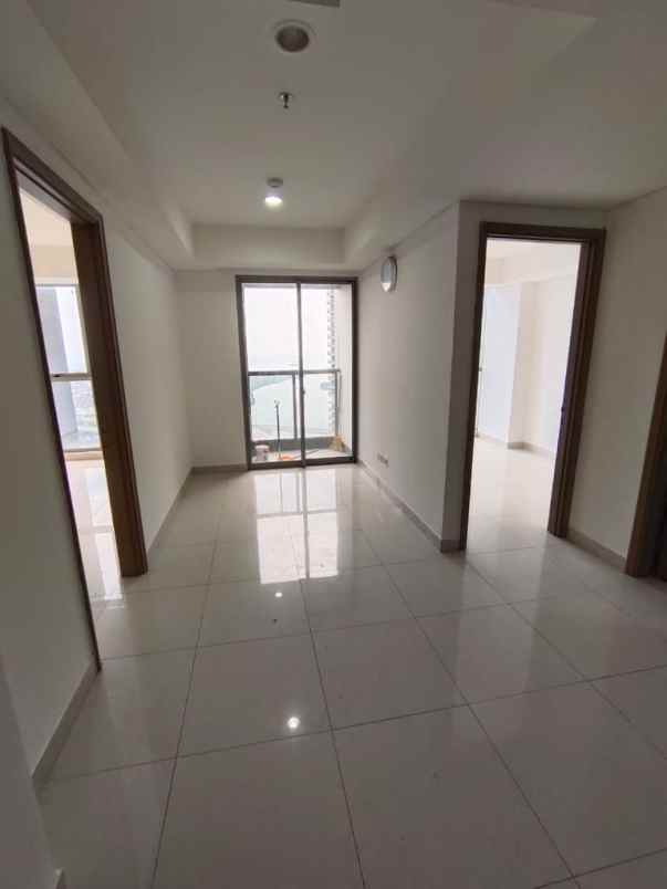 jual rugi apartement gold coast pik