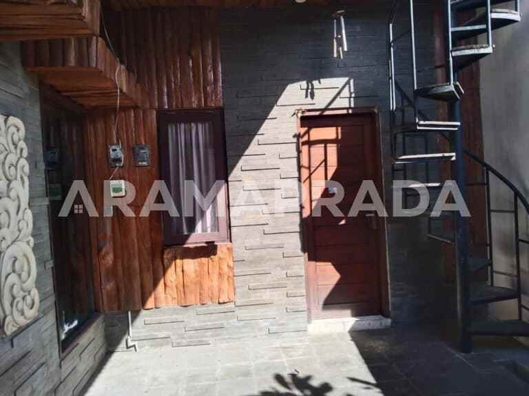 jual rumah 2 lantai 3 1 kamar nangka denpasar utara