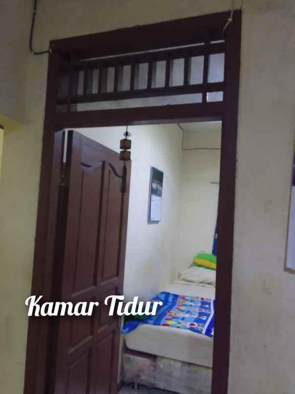 jual rumah 2 lantai siap huni