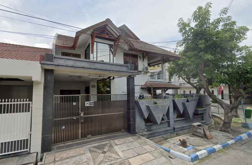 jual rumah dan tempat usaha rungkut mapan surabaya shm