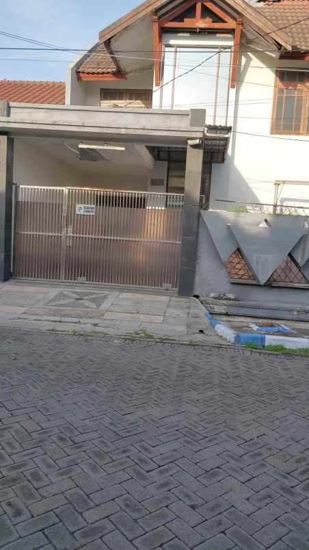 jual rumah dan tempat usaha rungkut mapan surabaya shm