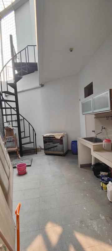 jual rumah furnished grisenda pik