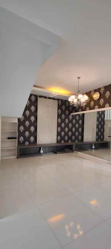 jual rumah furnished grisenda pik