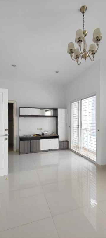 jual rumah furnished grisenda pik