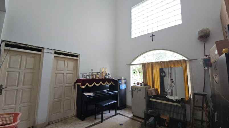 jual rumah hook taman ratu jak bar