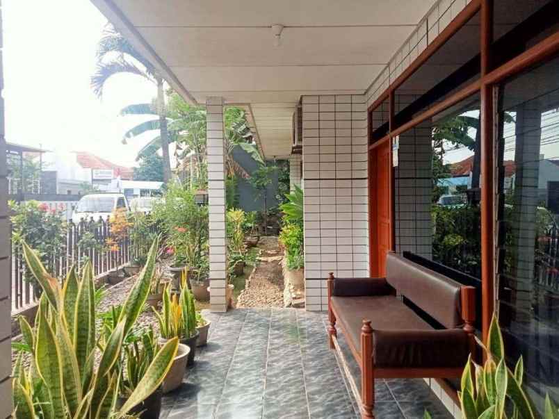 jual rumah lama terawat turangga buahbatu bandung